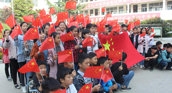 鄲城縣社會各界開展“中國紅慶國慶”慶?；顒?> </a></TD>             </TR>           </TBODY>         </TABLE>         <TABLE class=margin_4 border=0 cellSpacing=0 cellPadding=0 width=